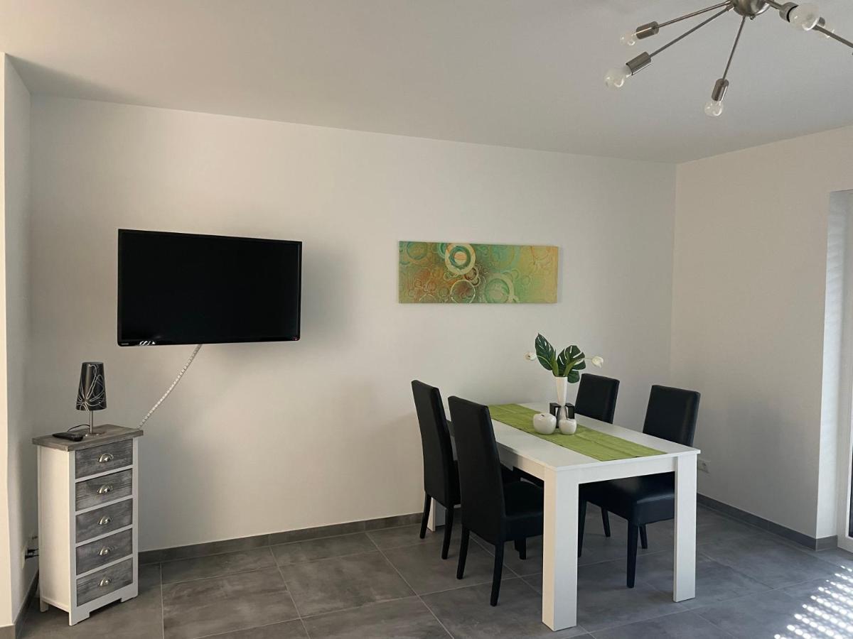 Winzer Lounge Ferienwohnung Дернау Екстер'єр фото